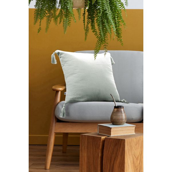 Coussin déhoussable avec pompons 40x40 cm Gaze de coton unie GAÏA Eucalyptus